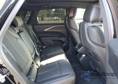 2025 Cadillac Lyriq Luxury z USA, uszkodzony, nr VIN 1GYKPNRL9SZ312292